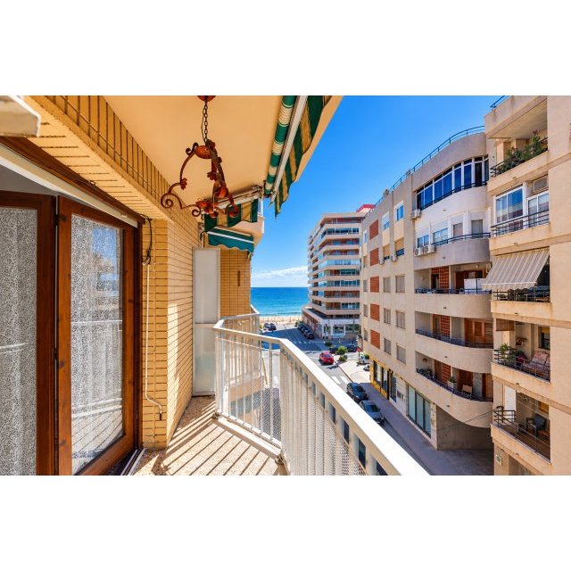 Apartment - Resale - Torrevieja - Torrevieja