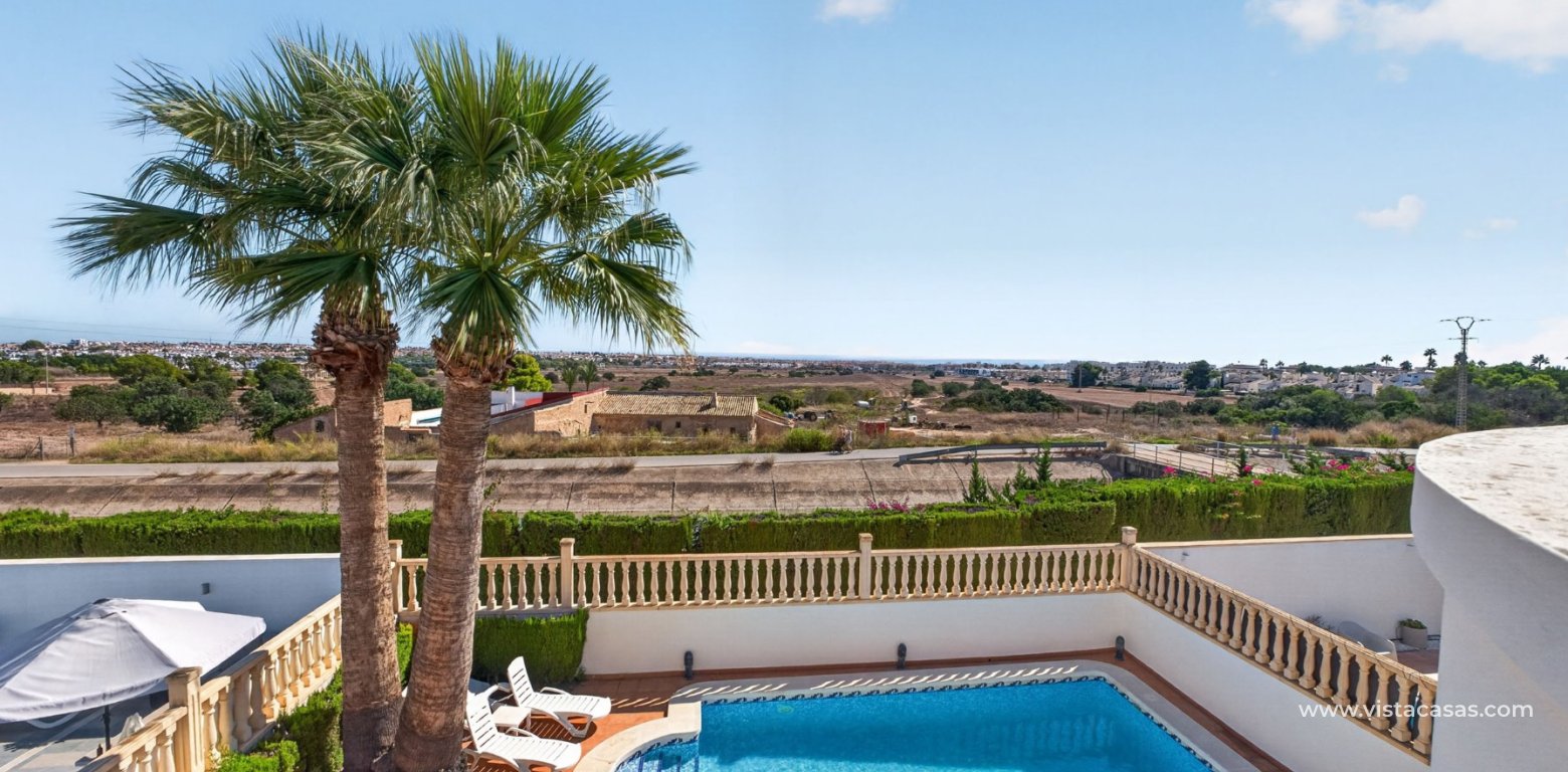 Resale - Villa - Villamartin - Los Dolses