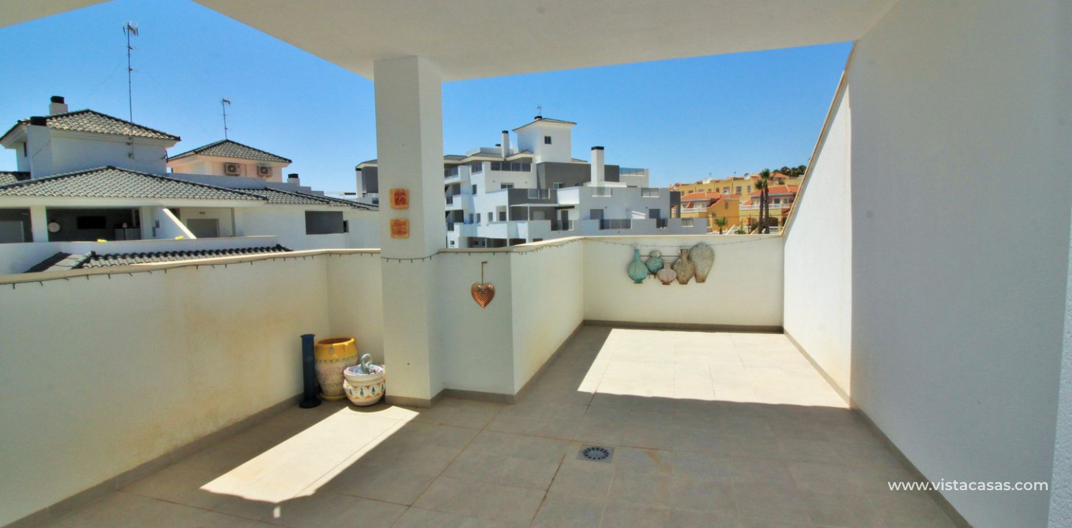 Penthouse apartment for sale in Sungolf Beach Villamartin balcony
