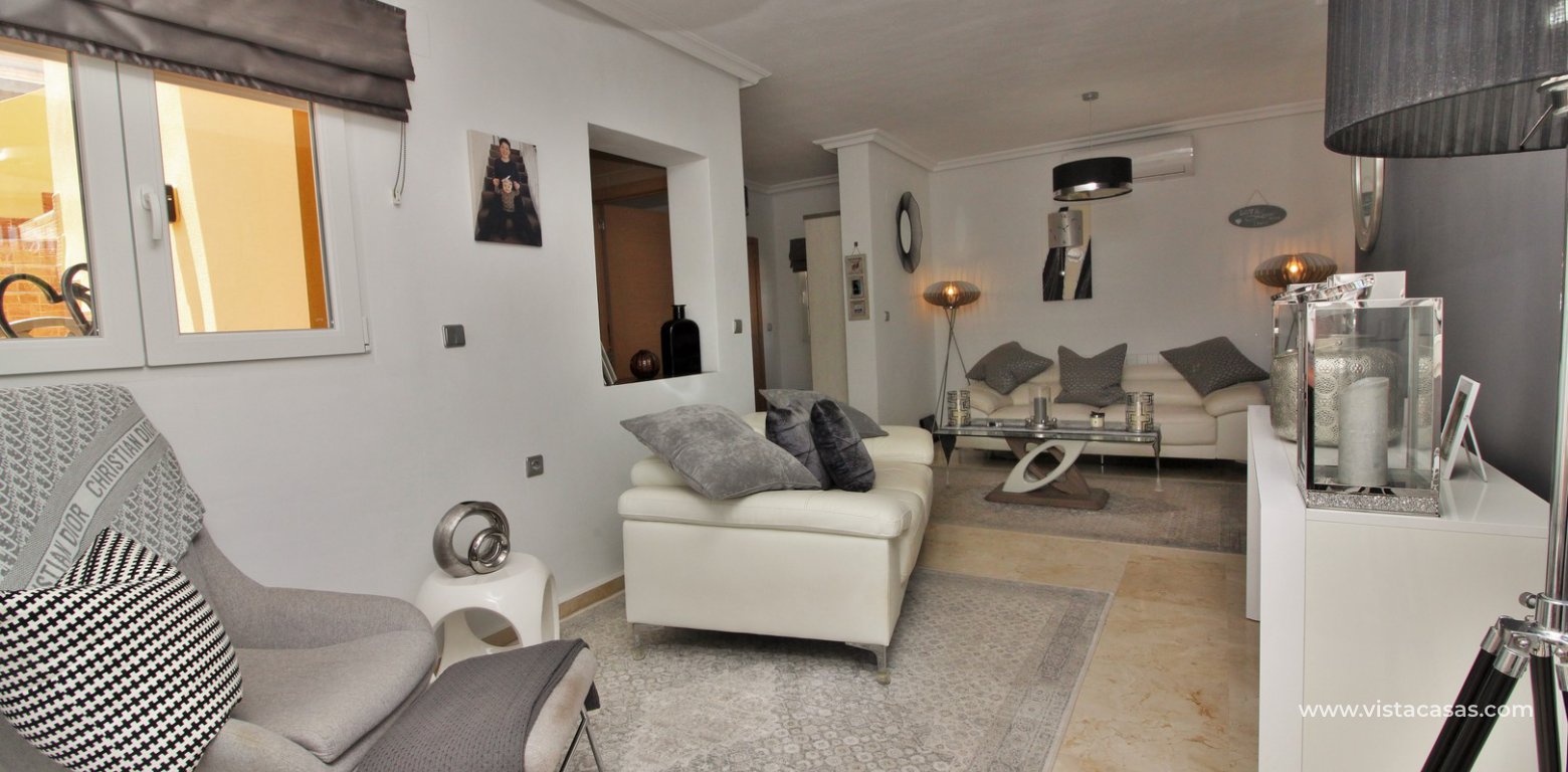 Detached villa for sale in Rioja V Los Dolses lounge 2