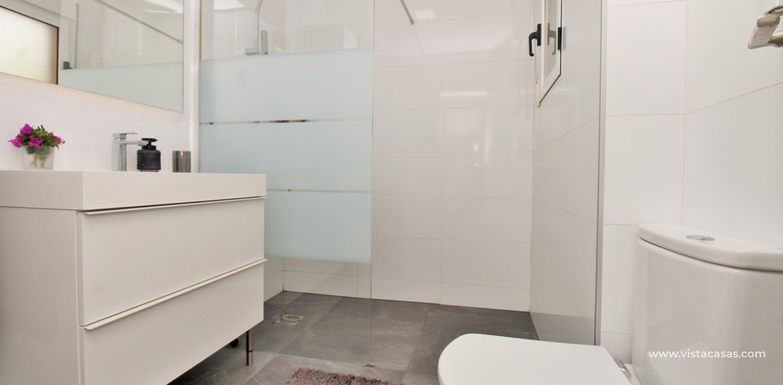 Resale - Villa - Villamartin