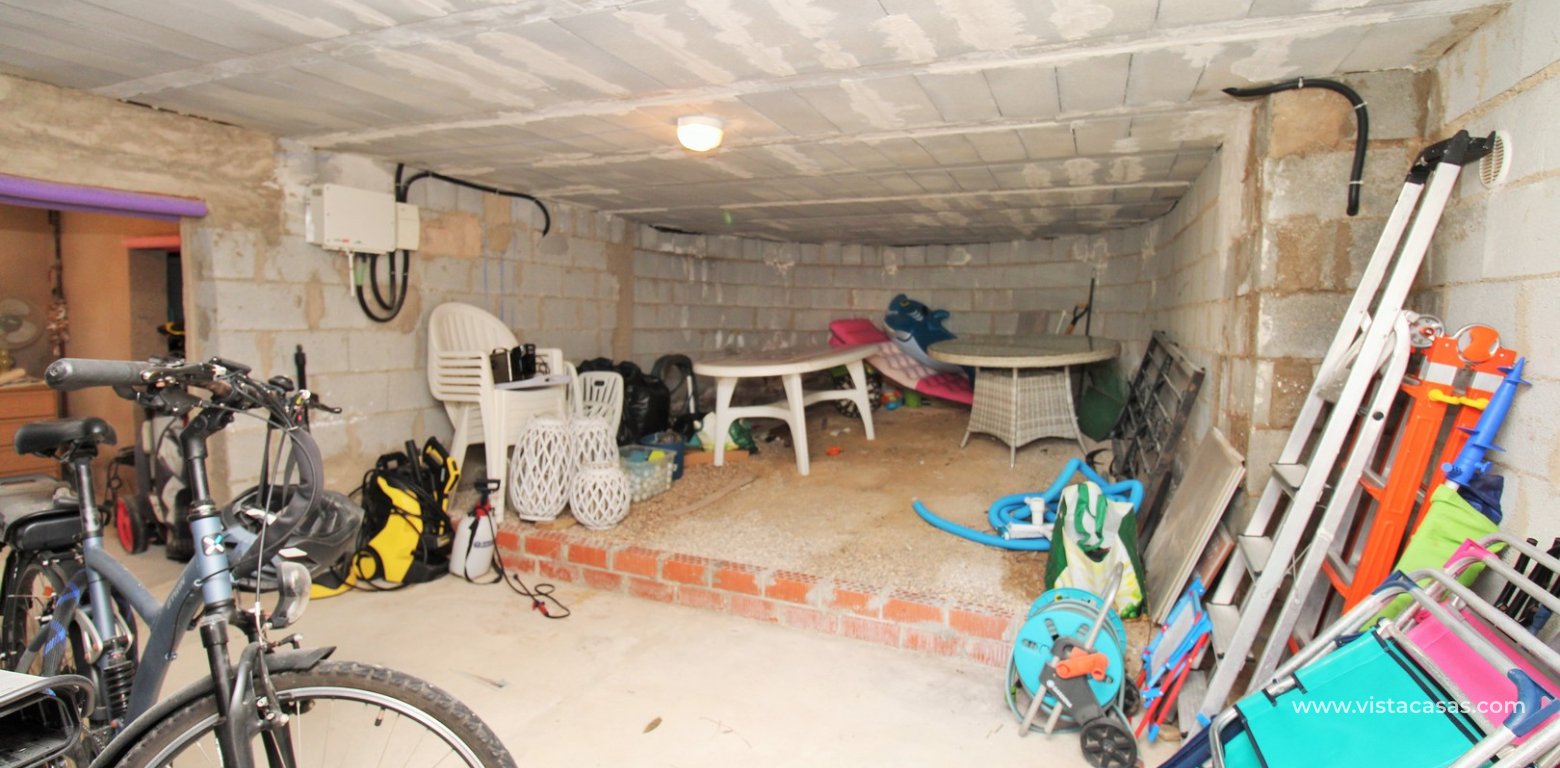 Resale - Villa - Villamartin