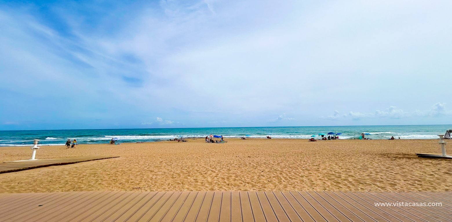 Resale - Apartment - Torrevieja - La Mata