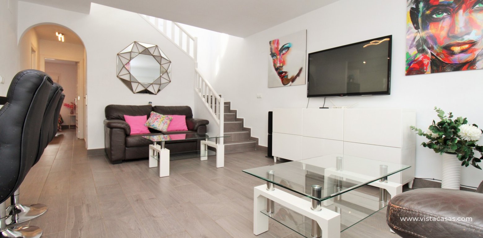 ully renovated 3 bedroom Buhardilla townhouse for sale in Verdemar III Villamartin lounge