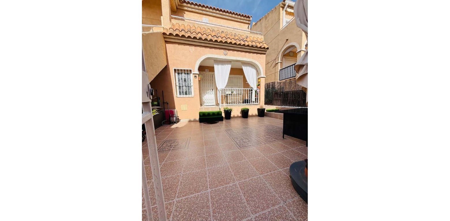 Sale - Wohnung - Villamartin