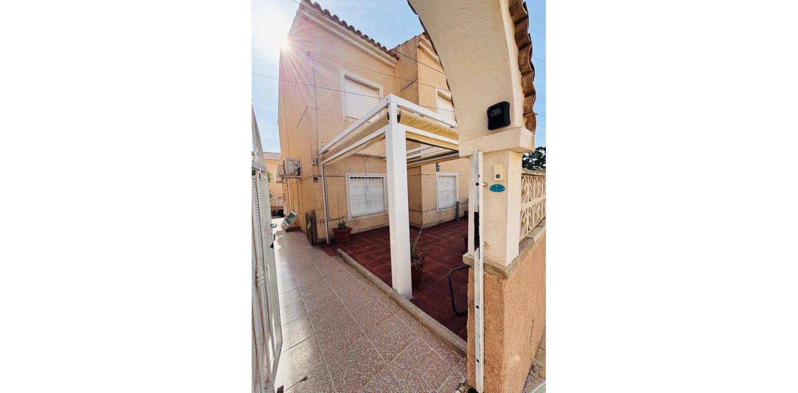 Sale - Wohnung - Villamartin