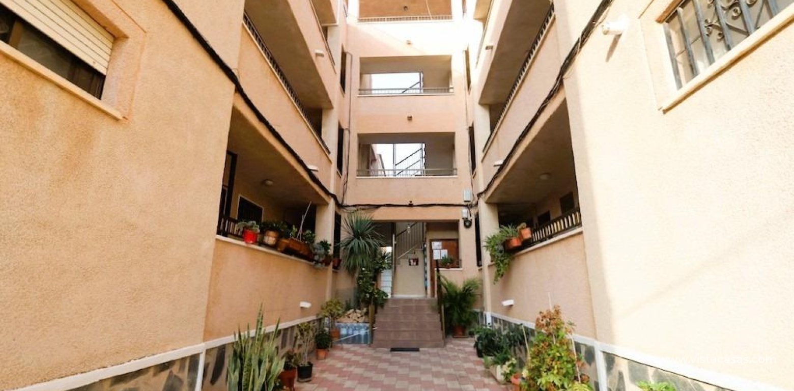 Resale - Apartment - Torrevieja - El Chaparral