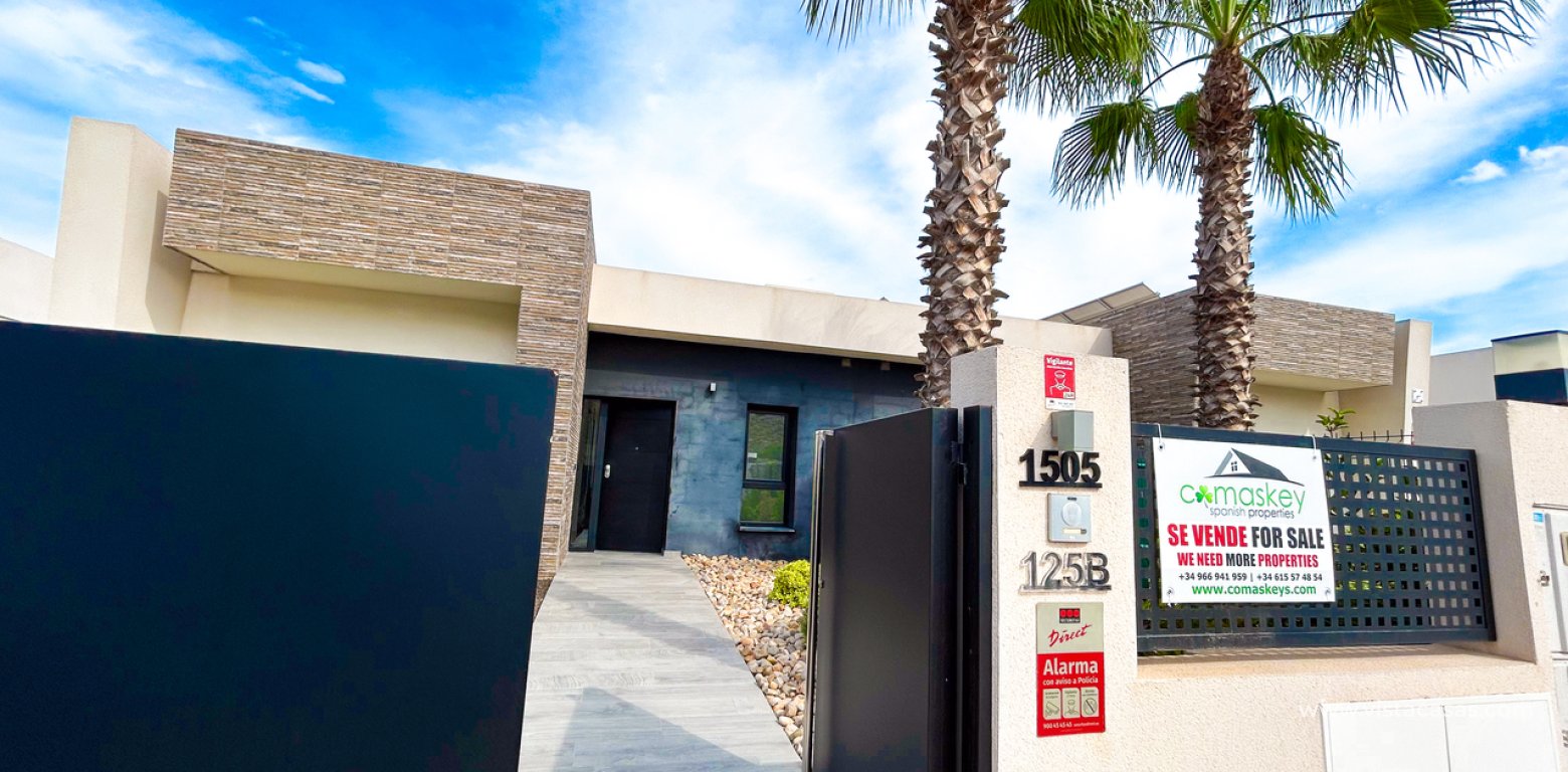 Resale - Villa - Algorfa - La Finca Golf Resort
