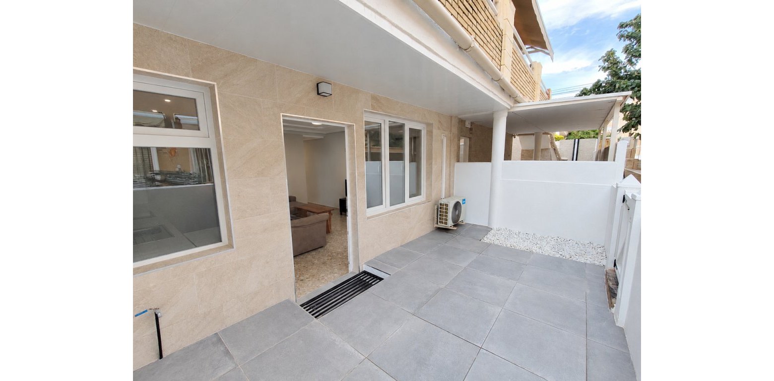 Resale - Apartment - Torrevieja - La Mata