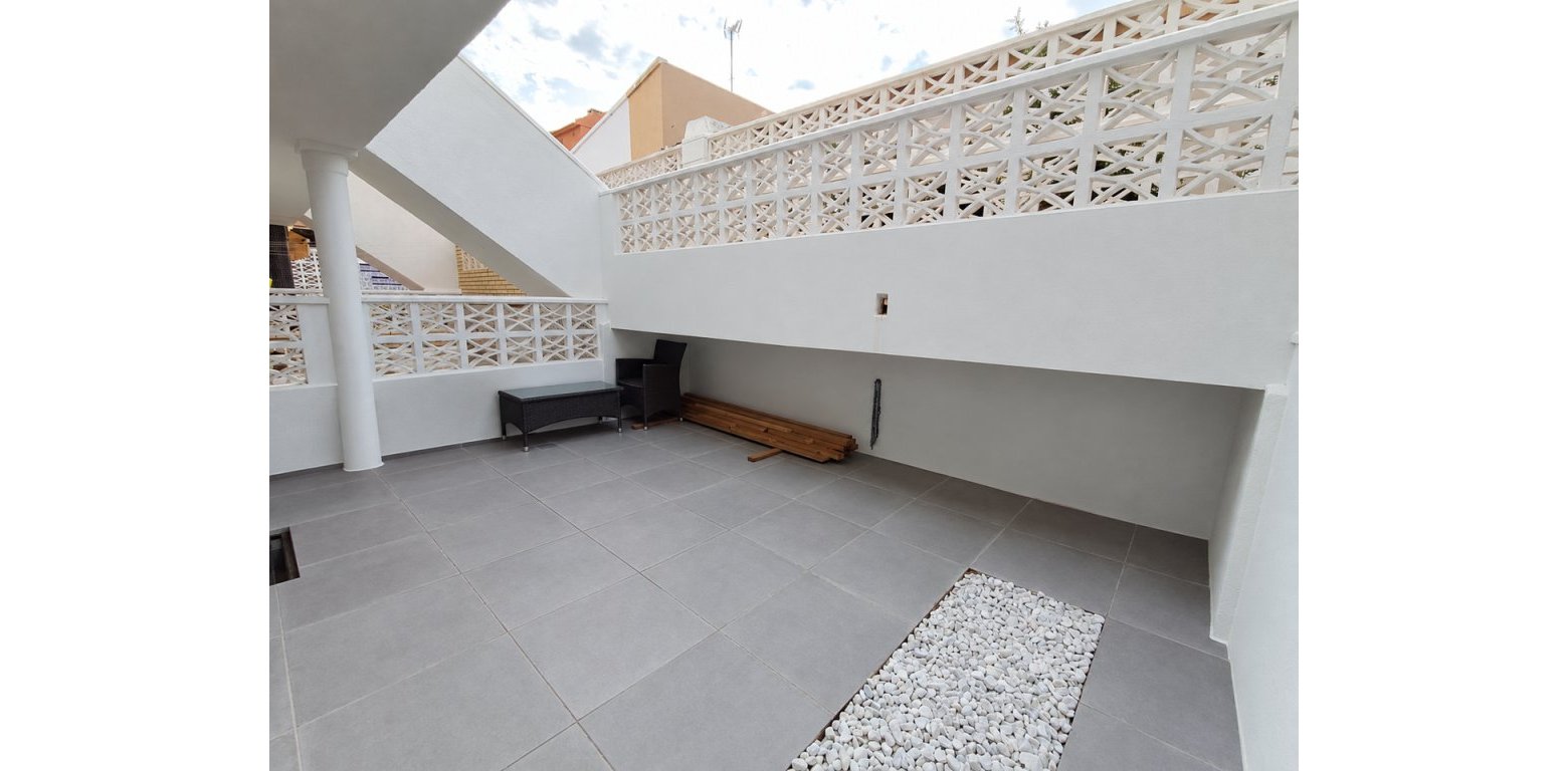 Resale - Apartment - Torrevieja - La Mata