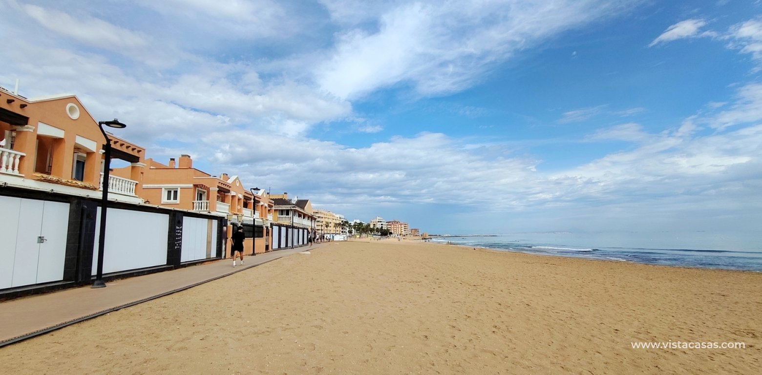 Resale - Apartment - Torrevieja - La Mata