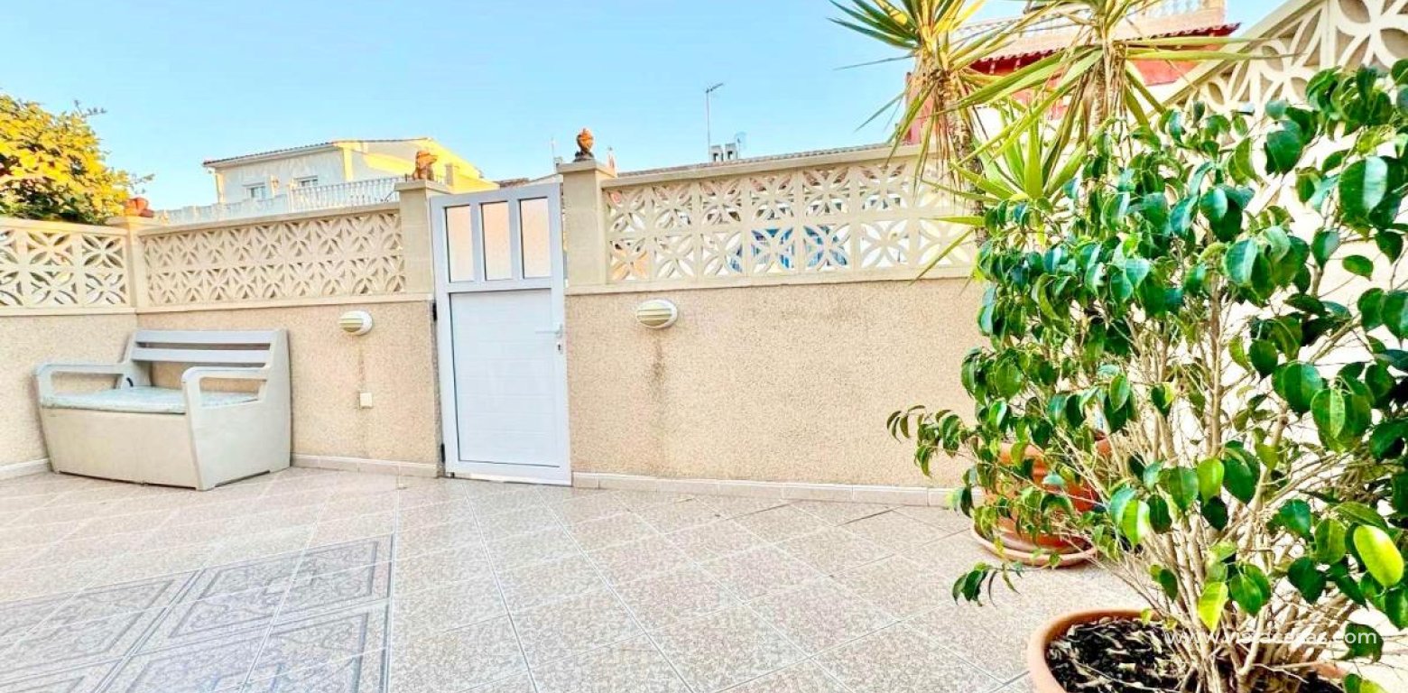Vente - Maison Mitoyenne - Torrevieja