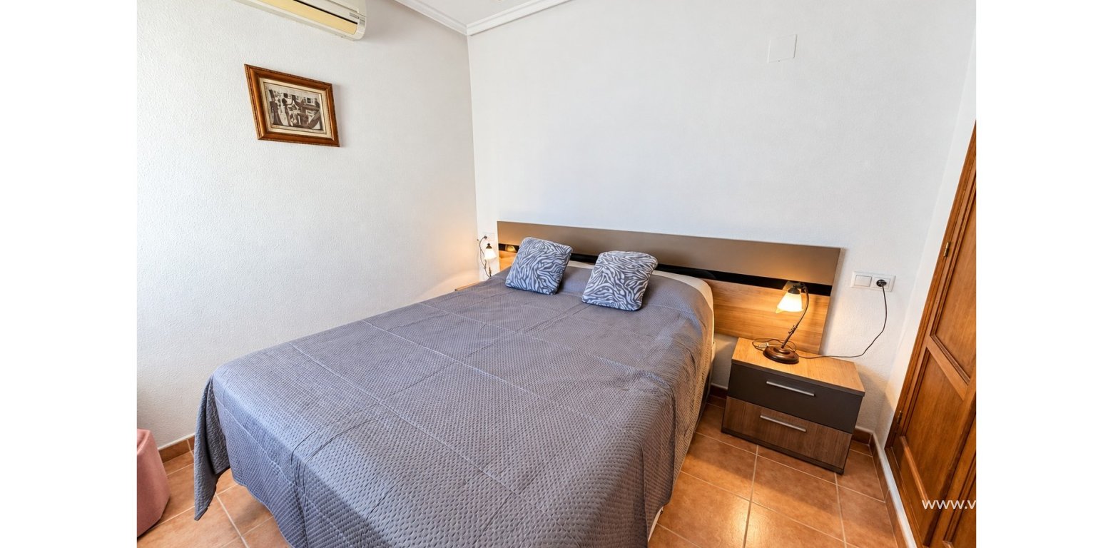 Vente - Maison Mitoyenne - Algorfa