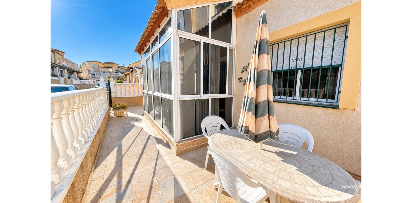 Vente - Maison Mitoyenne - Algorfa
