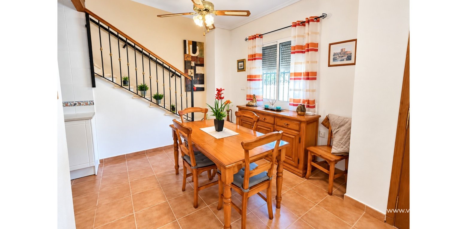 Vente - Maison Mitoyenne - Algorfa