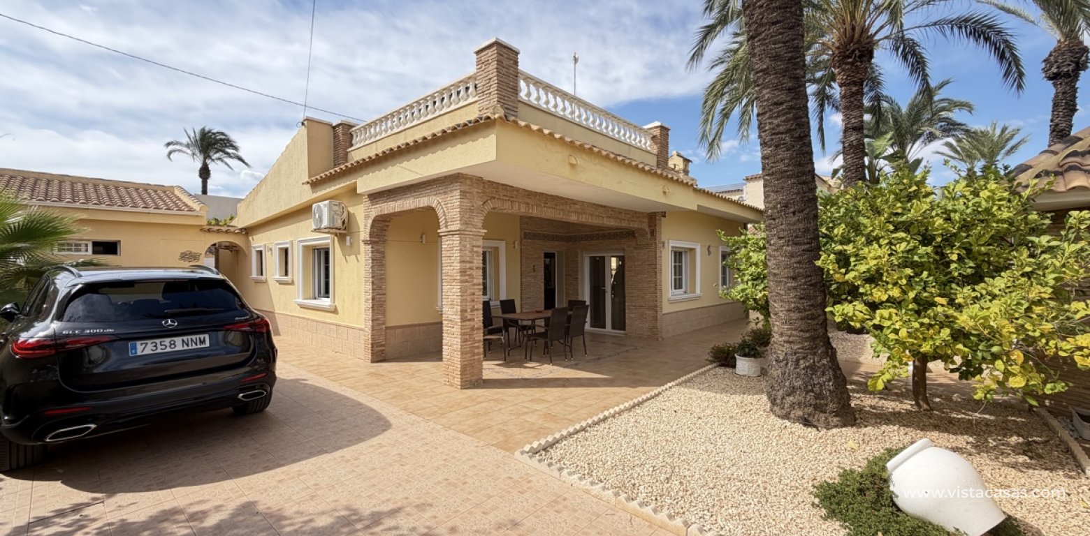 Sale - Villa - Cabo Roig