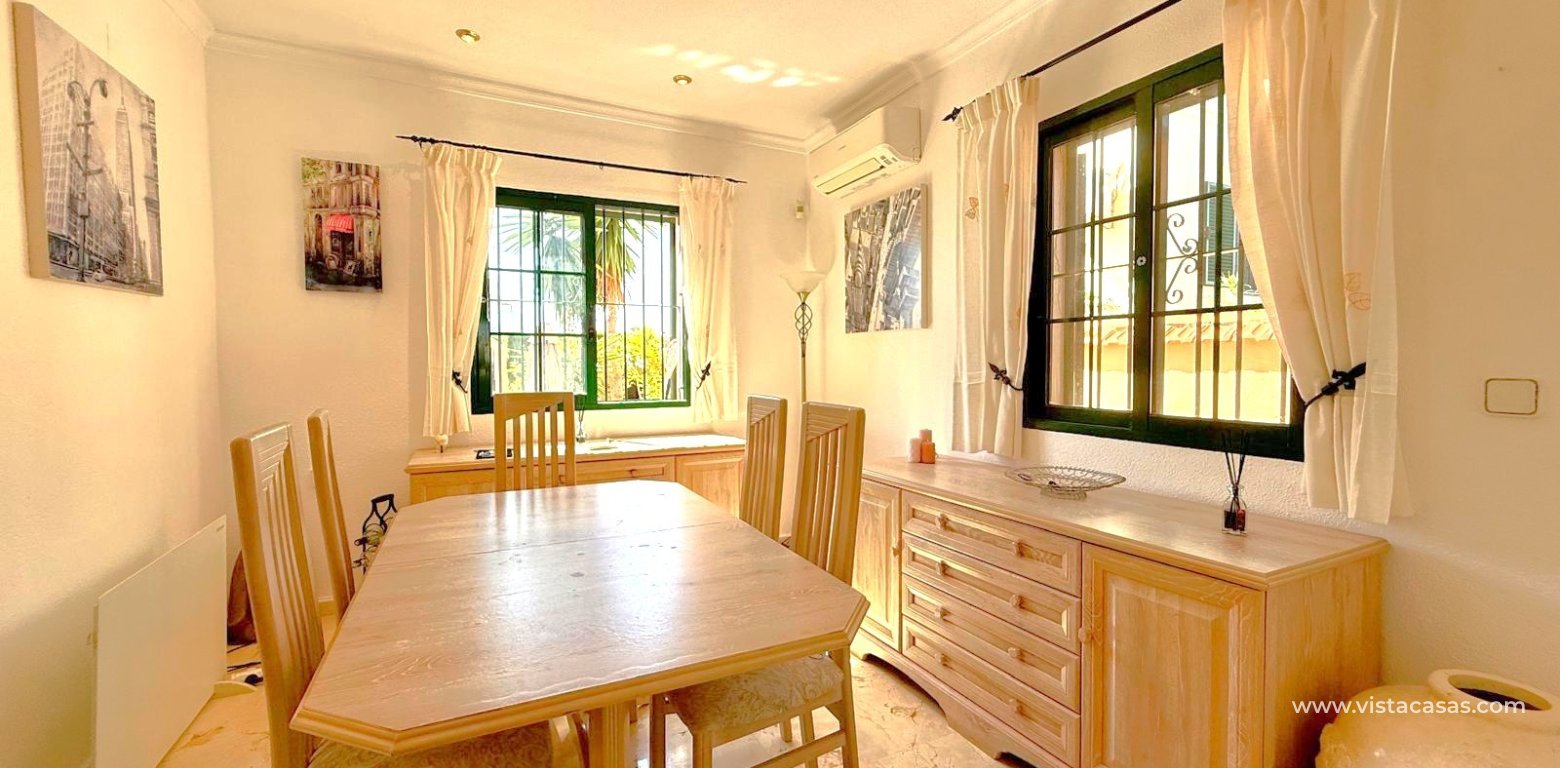 Sale - Villa - Villamartin
