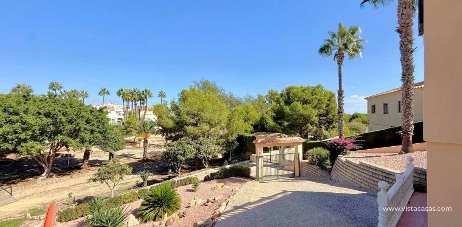 Sale - Villa - Villamartin