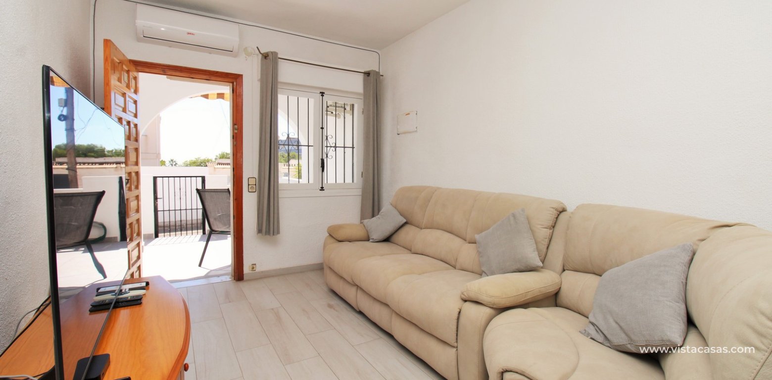 South-facing 2-bedroom bungalow for sale in Villamartin near La Fuente lounge 4