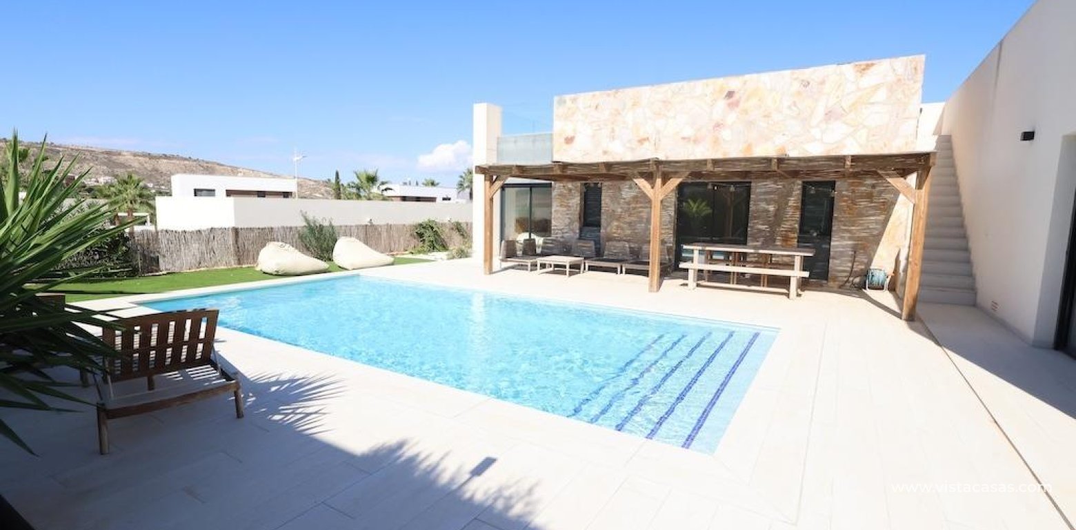 Resale - Villa - Algorfa - La Finca Golf Resort