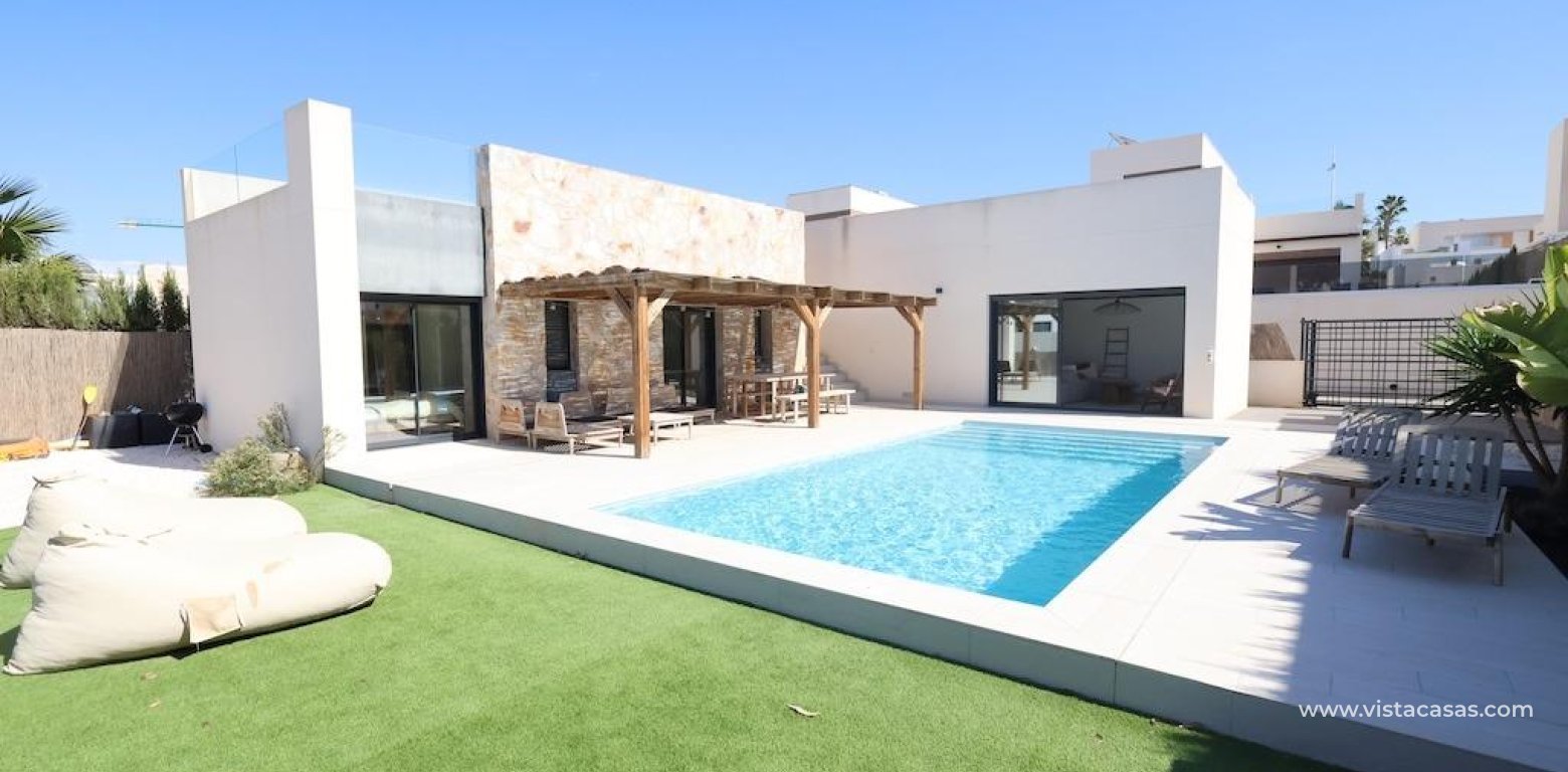 Resale - Villa - Algorfa - La Finca Golf Resort