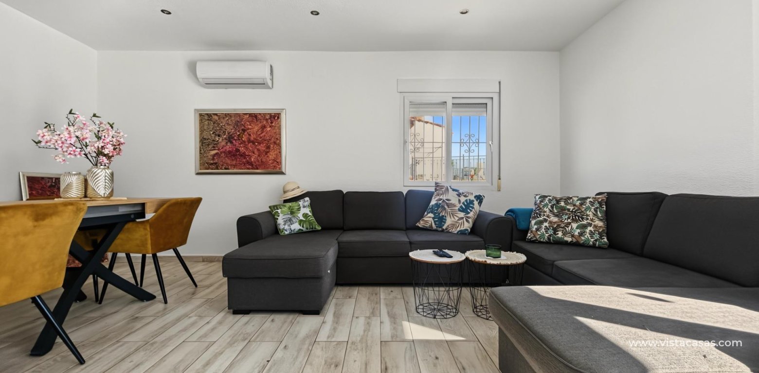 Resale - Villa - Pinar de Campoverde