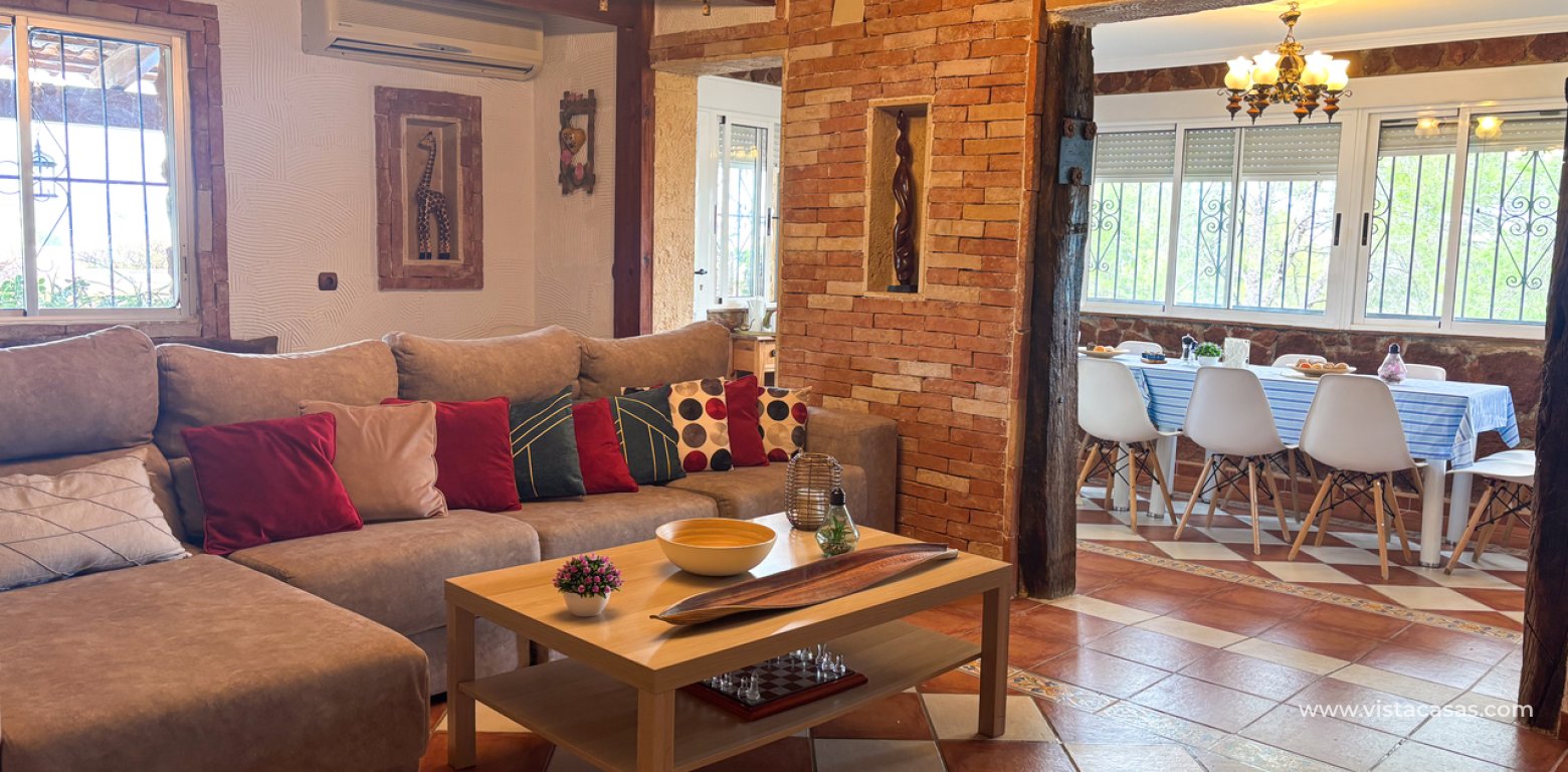 Resale - Villa - Jacarilla