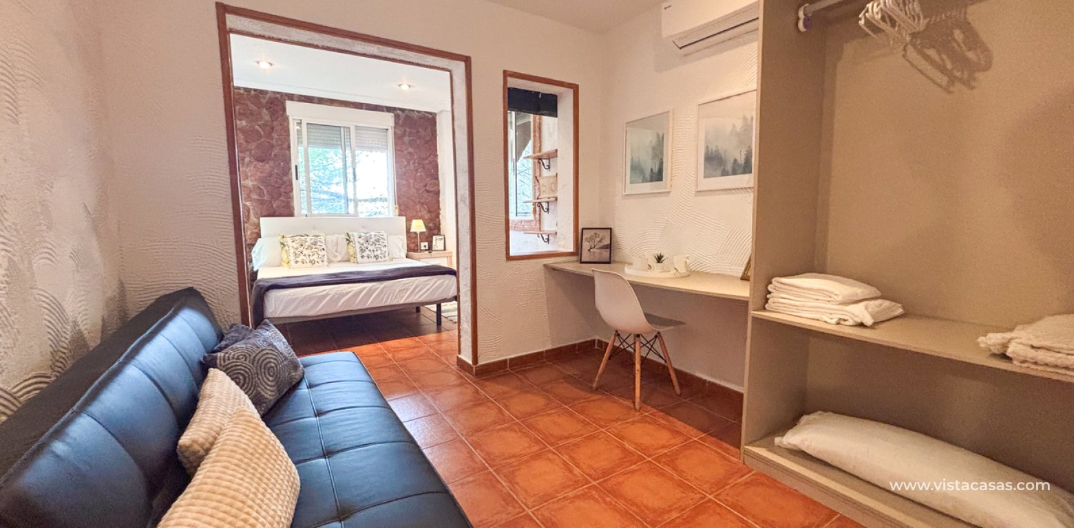 Resale - Villa - Jacarilla