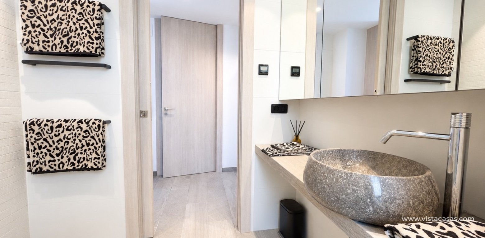 Resale - Villa - Algorfa - La Finca Golf Resort