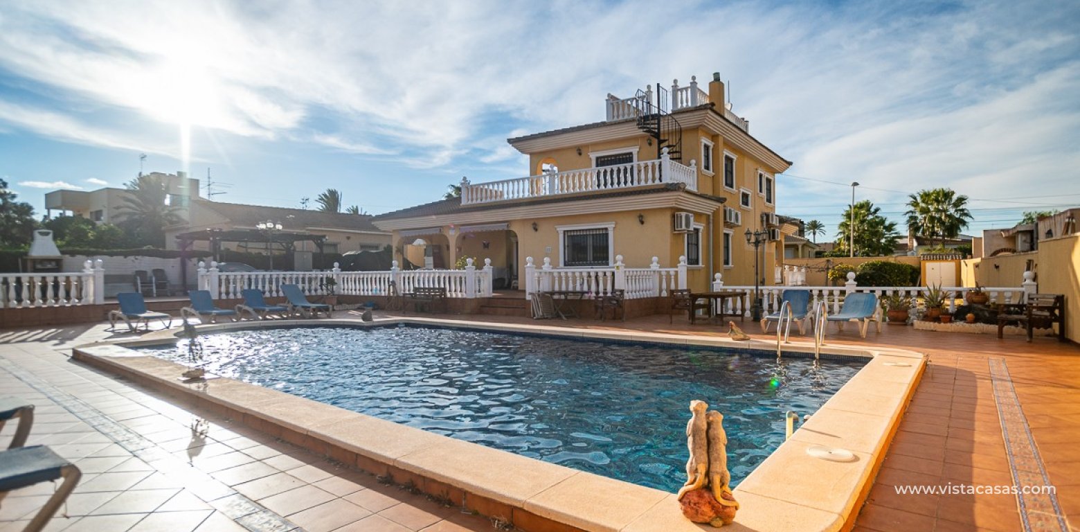 Sale - Villa - Los Altos