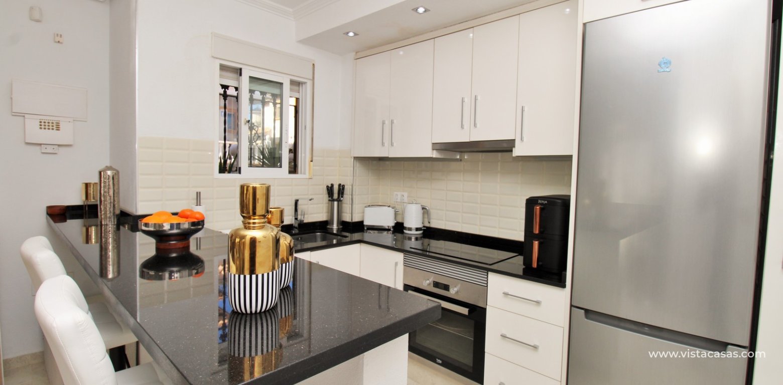 Renovated Quad House for Sale in Pinada Golf Villamartin kitchen 2