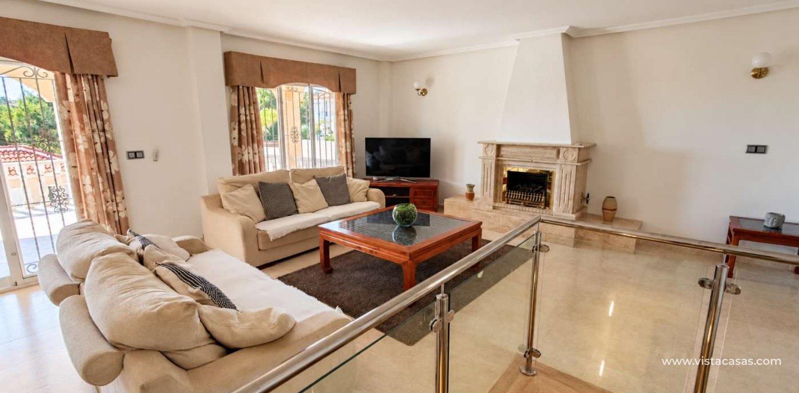 Resale - Villa - Algorfa