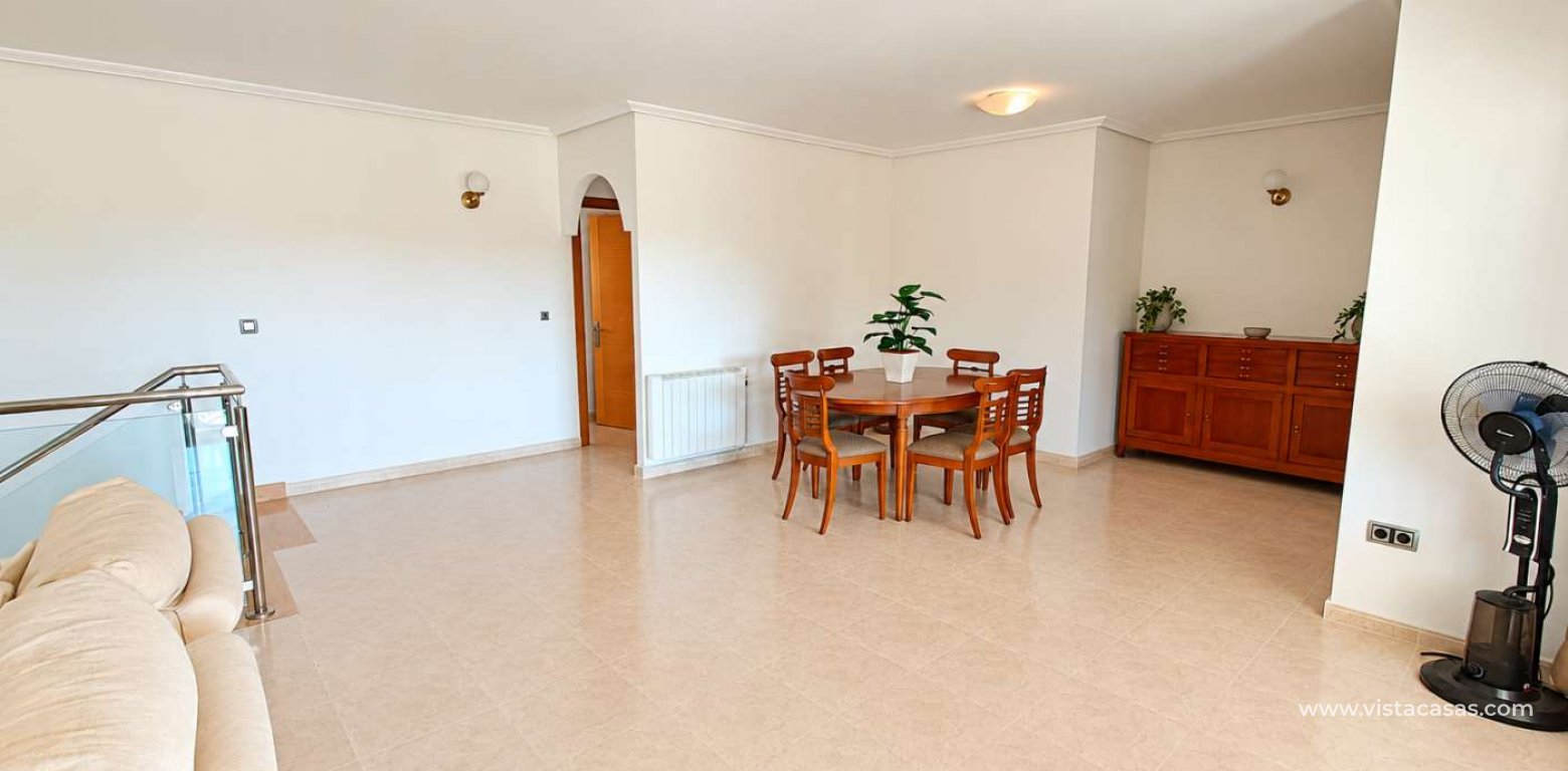 Resale - Villa - Algorfa