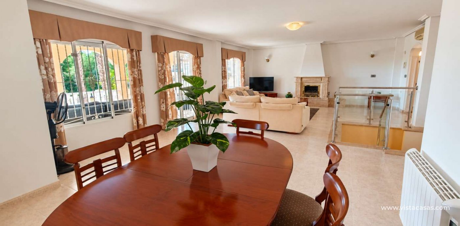 Resale - Villa - Algorfa