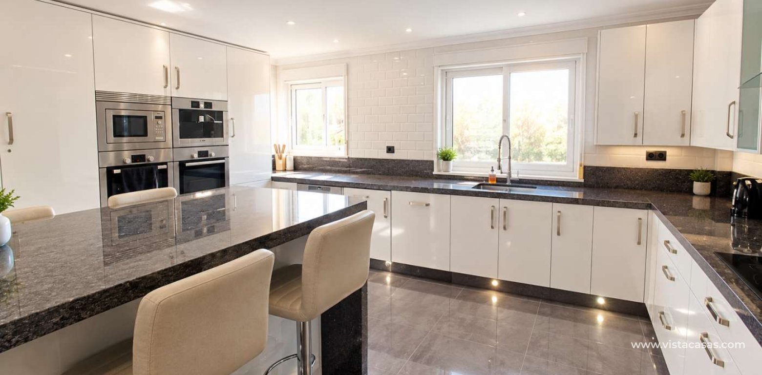 Resale - Villa - Algorfa