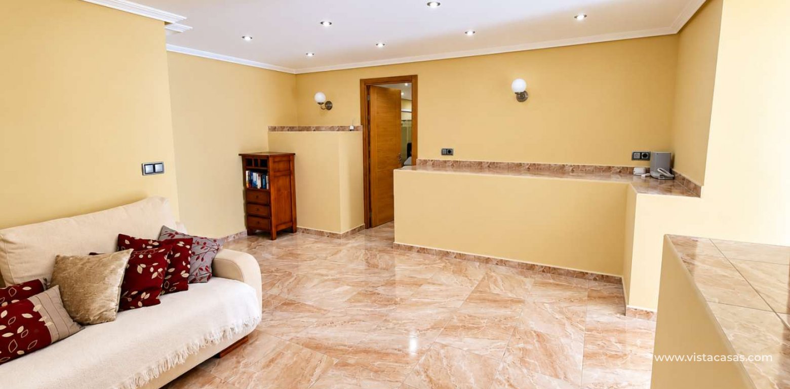 Resale - Villa - Algorfa