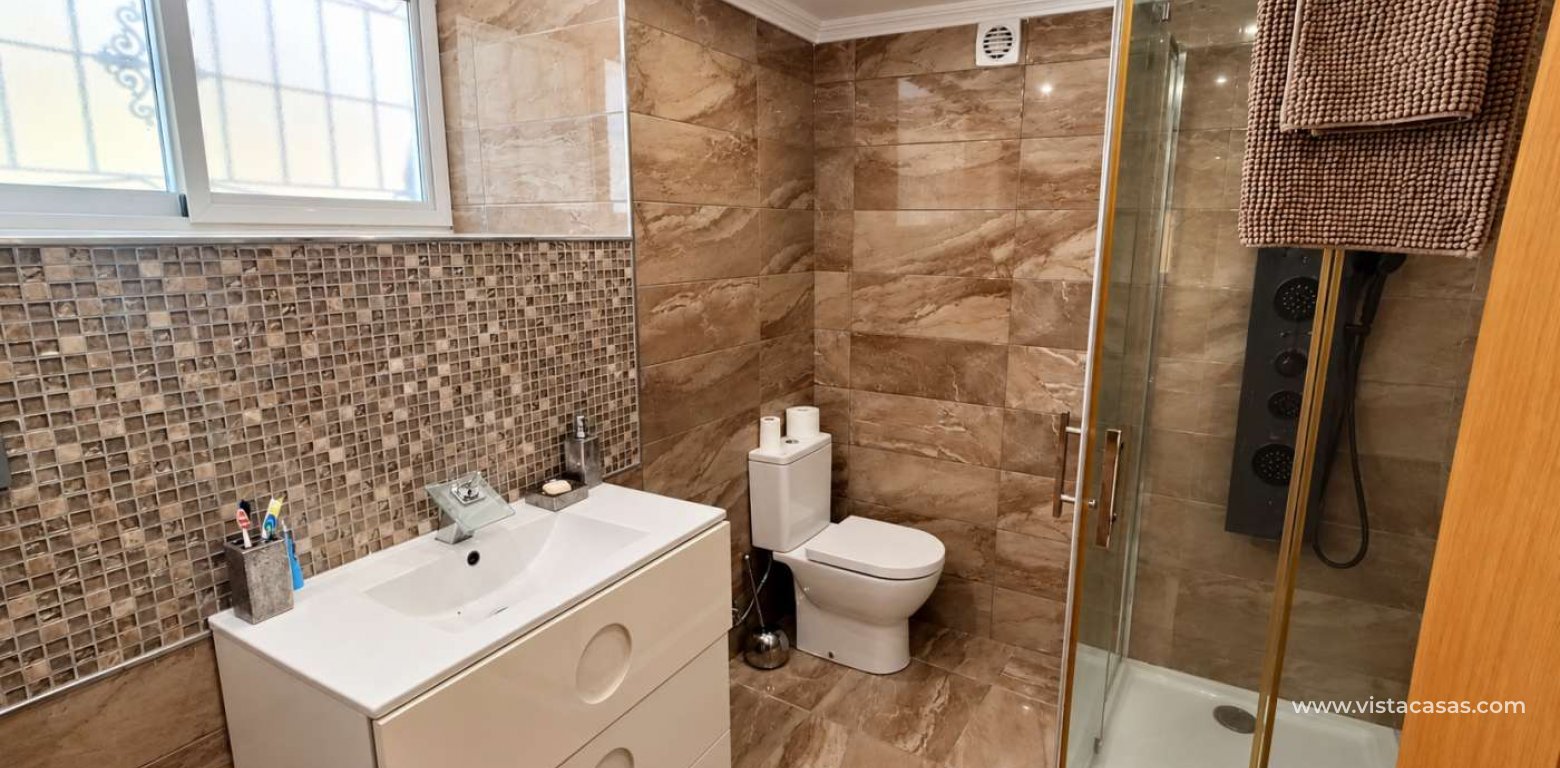 Resale - Villa - Algorfa
