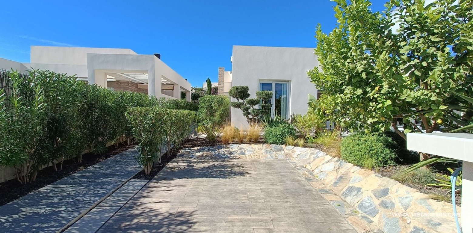 Resale - Villa - Algorfa - La Finca Golf Resort