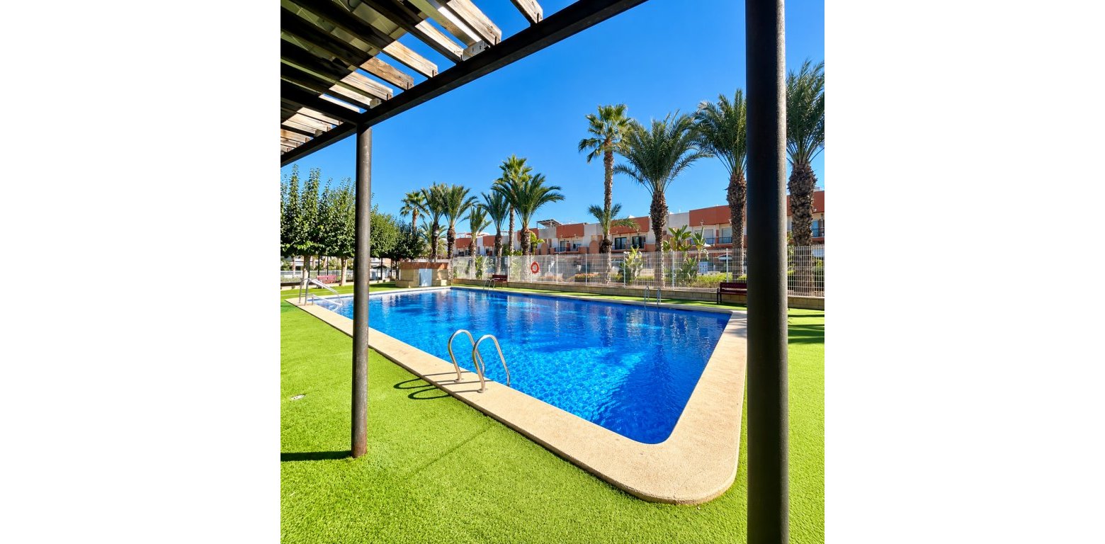 Vente - Maison Mitoyenne - Villamartin