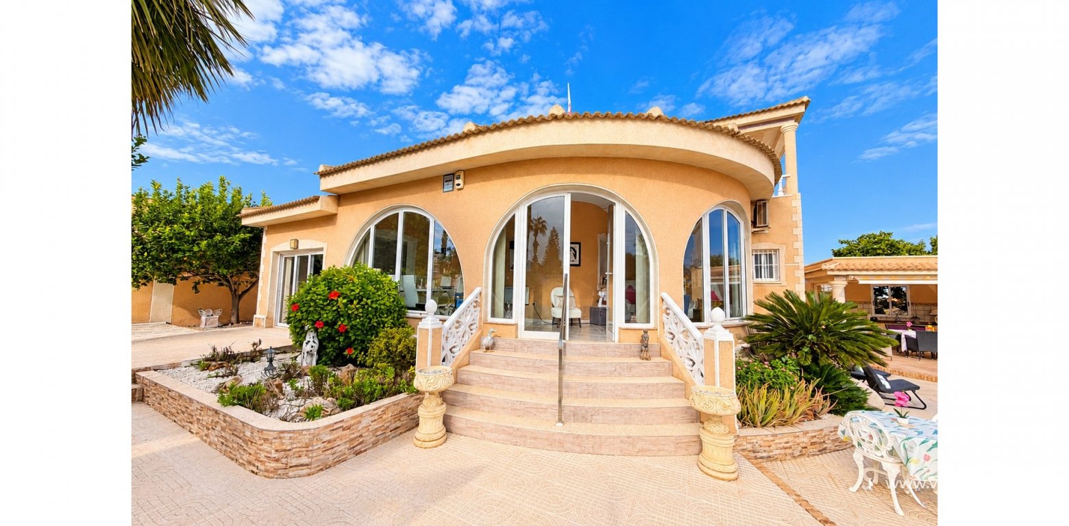 Resale - Villa - Rojales - Ciudad Quesada