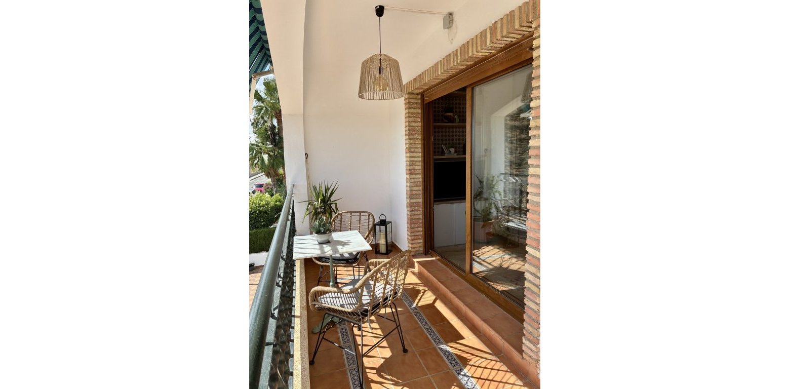 Resale - Apartment - Villamartin - PAU 8