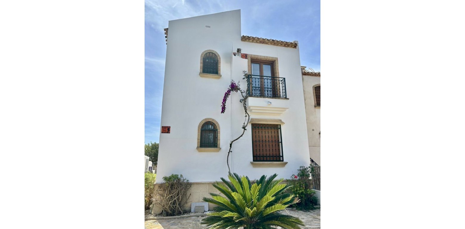 Resale - Apartment - Villamartin - PAU 8
