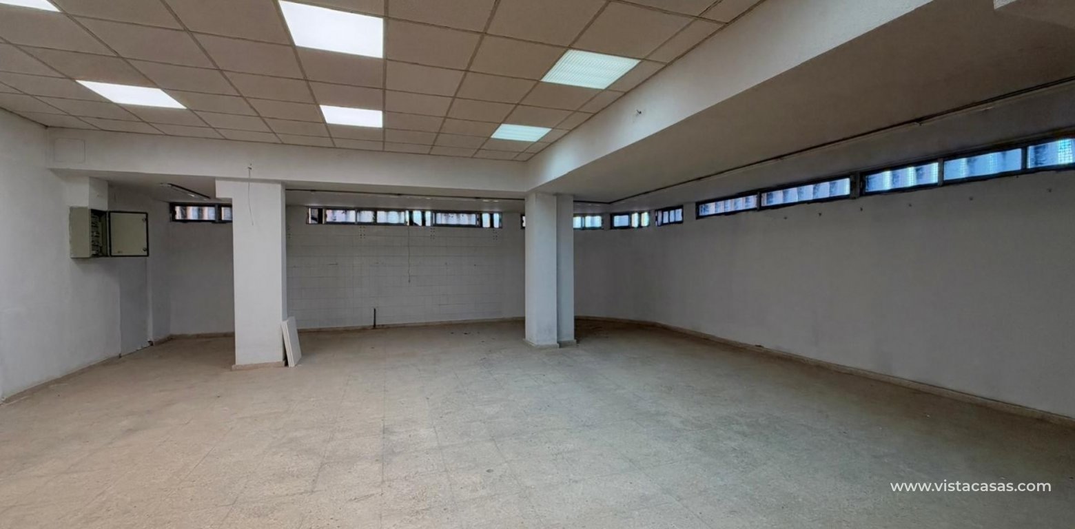 Resale - Commercial - Torrevieja - La Mata