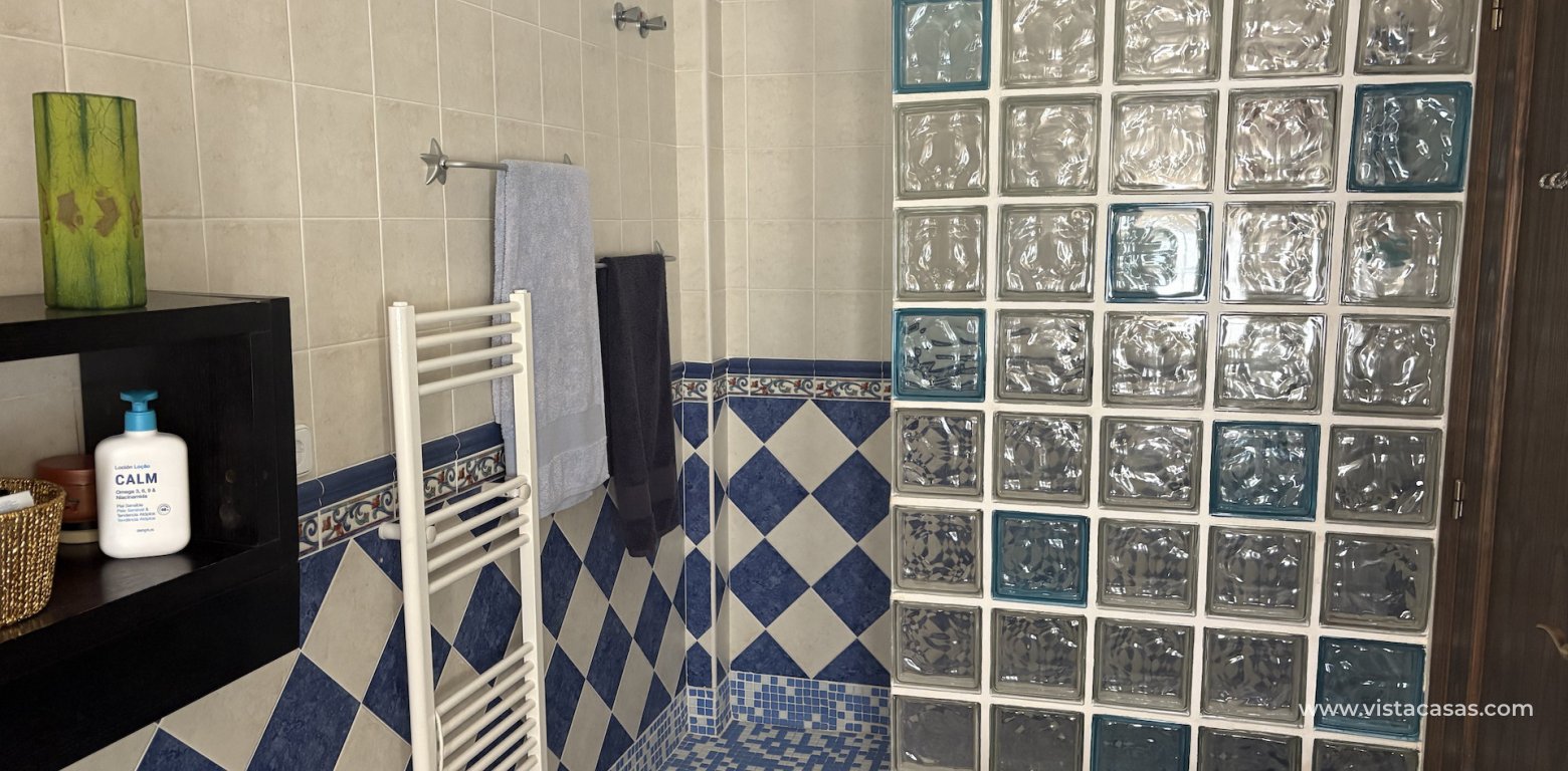 Resale - Villa - Algorfa