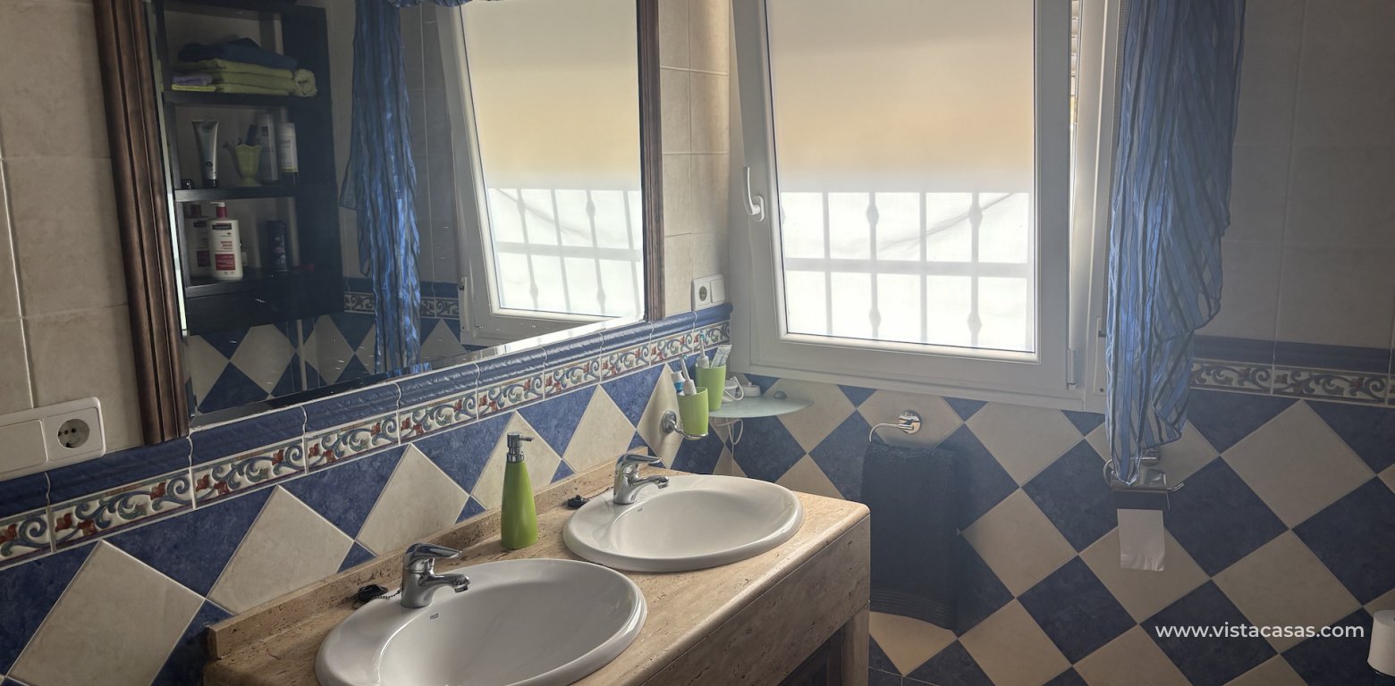 Resale - Villa - Algorfa