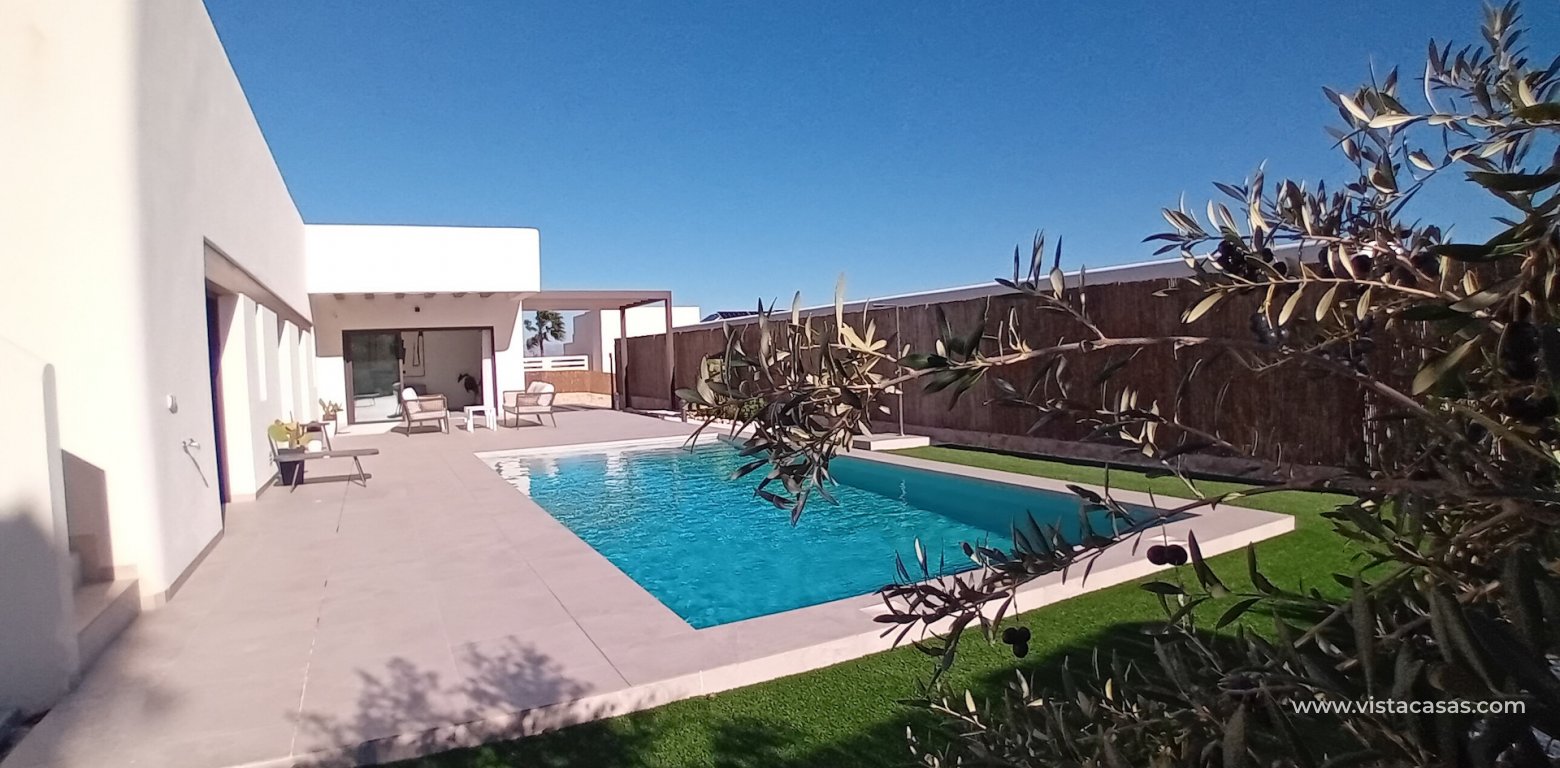Resale - Villa - Algorfa - La Finca Golf Resort