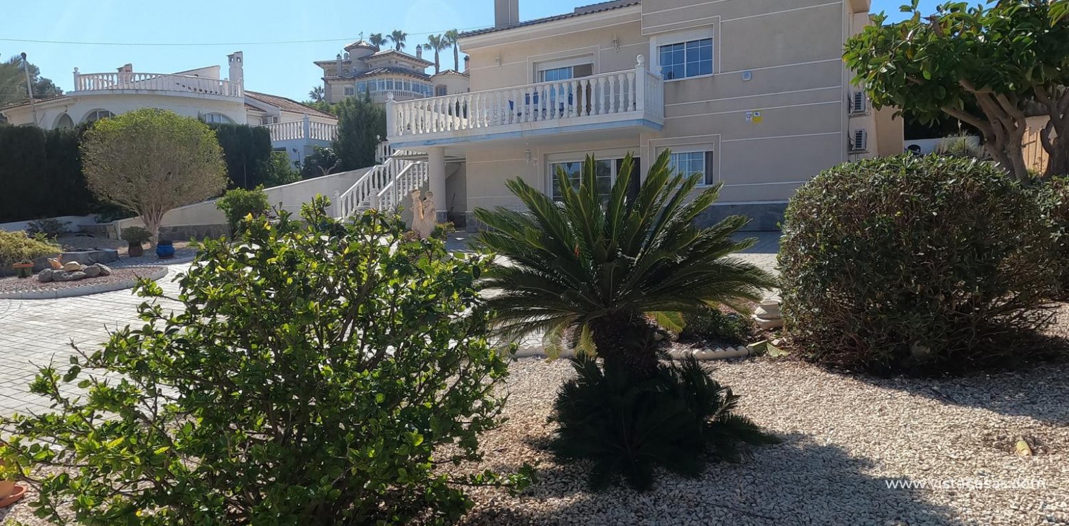 Resale - Villa - Algorfa