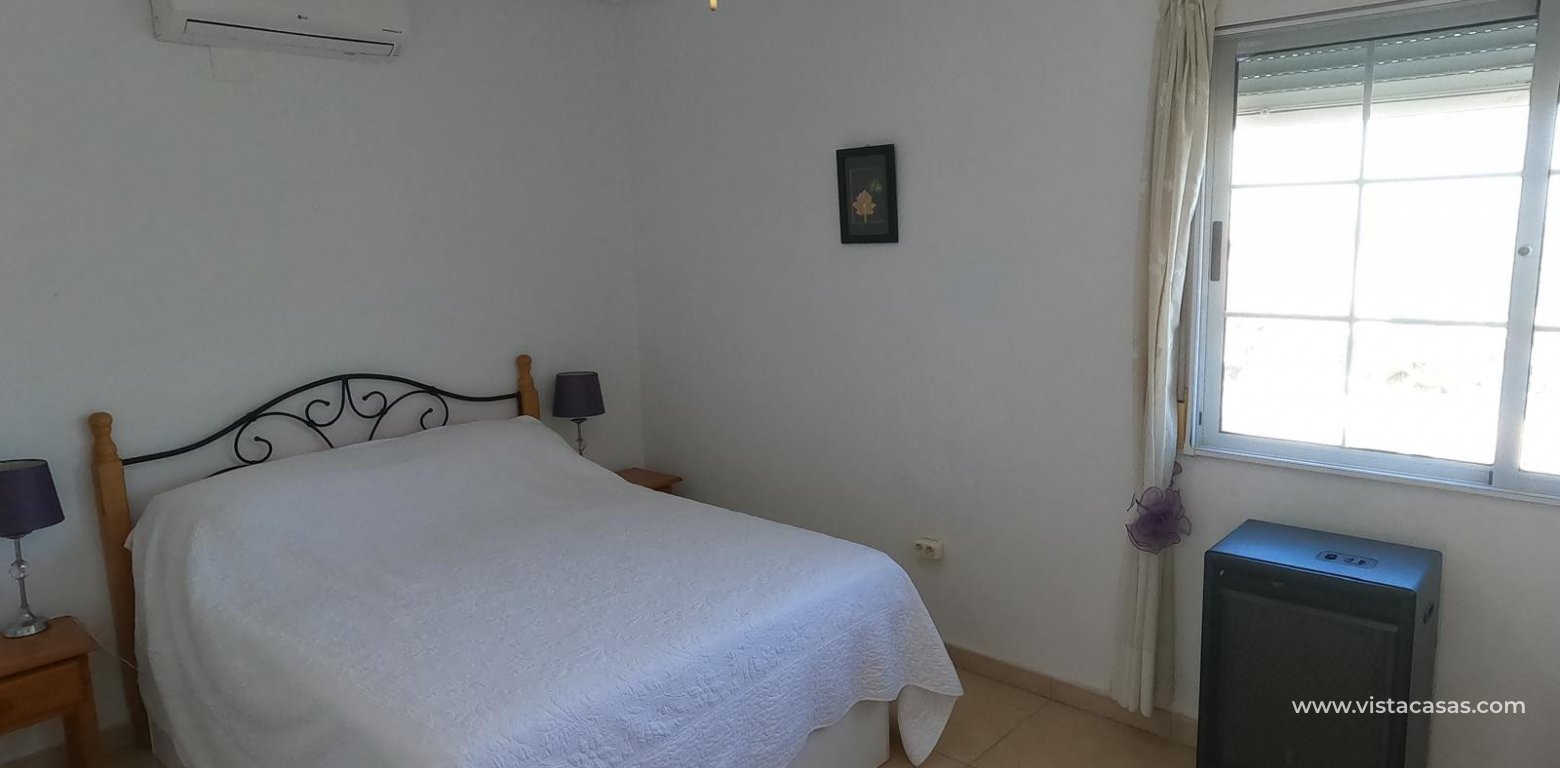 Resale - Villa - Algorfa