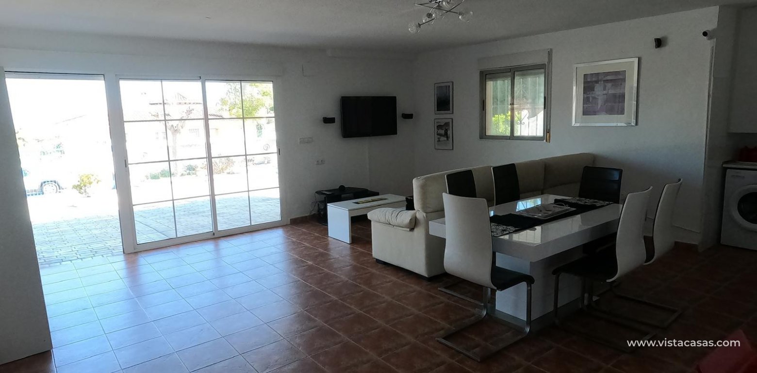 Resale - Villa - Algorfa