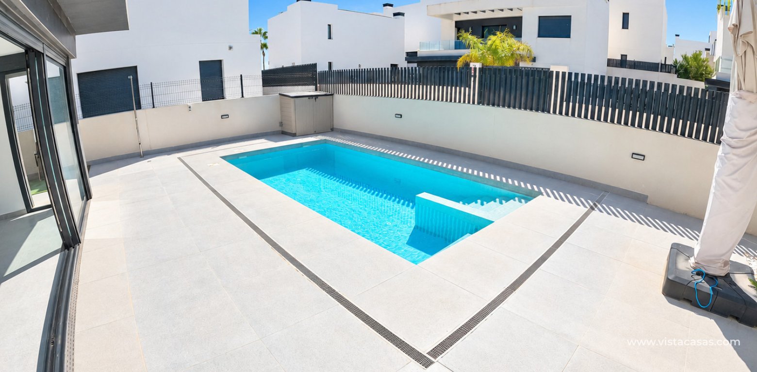 Resale - Villa - Algorfa - La Finca Golf Resort